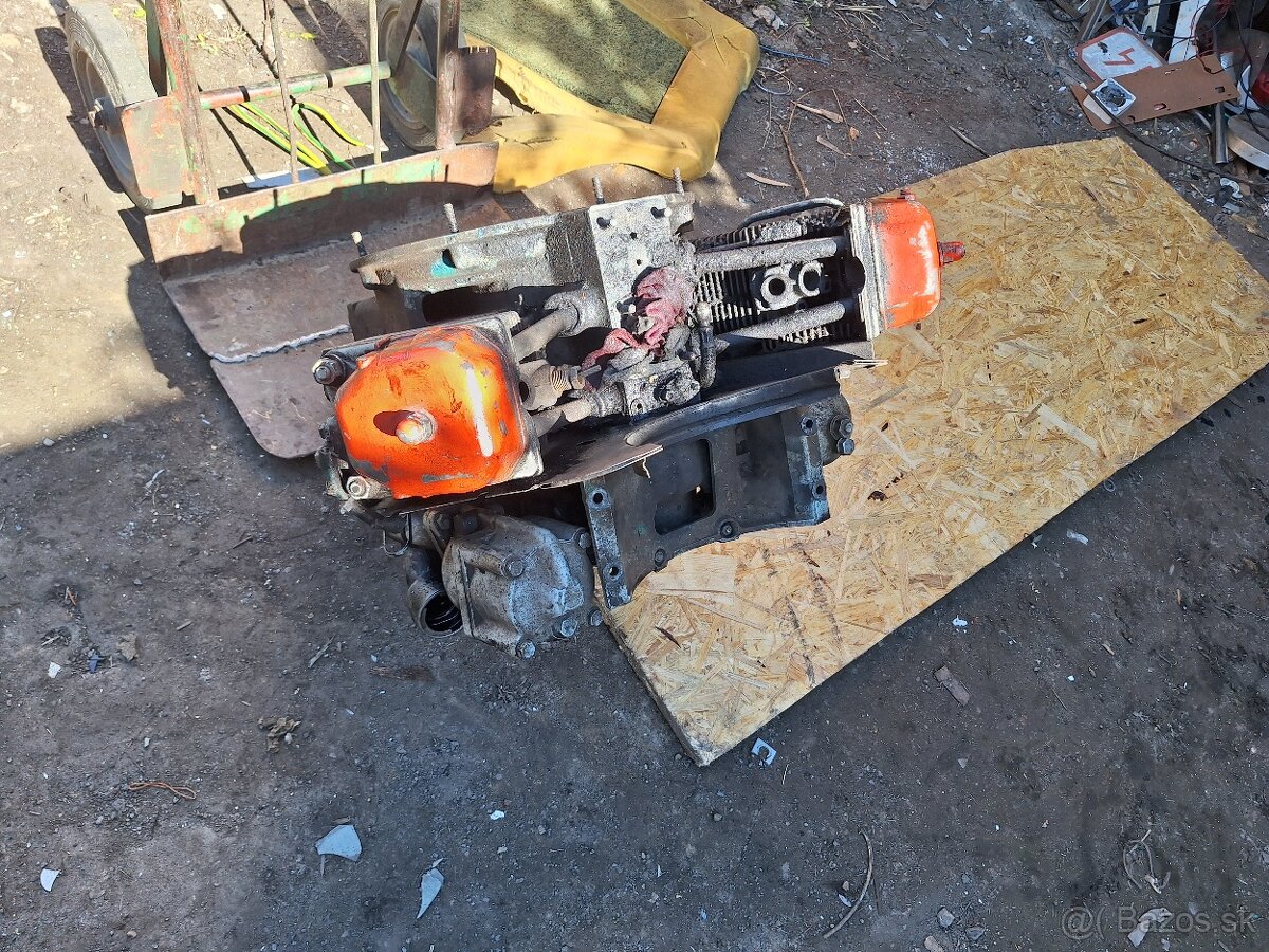 Motor z multikar 22 - 2