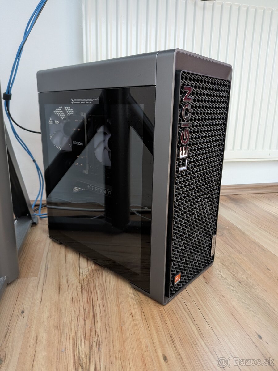 RTX 4070 Ryzen 7 7700 - 2