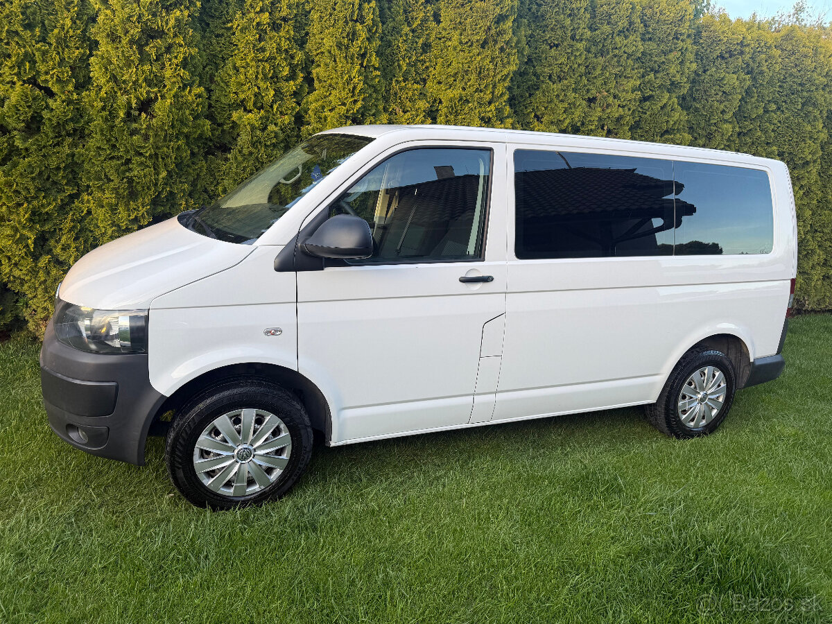 VW Transporter T5 - 2.0 , odpočet DPH , 9 miest - 2