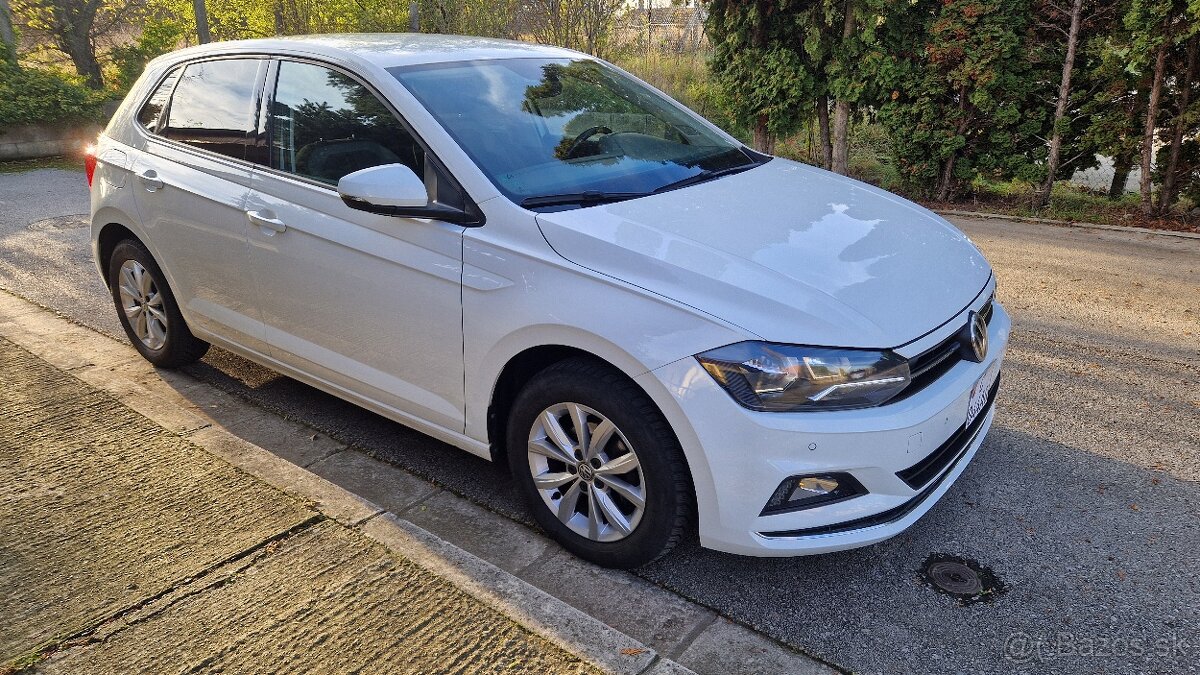 VW Polo VI 6, 2018, 1.0 TSI 70 kW, biela, benzín, Highline - 2