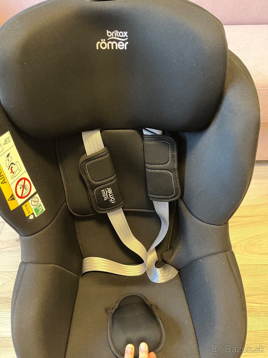 Britax Romer Dualfix M i-size čierna - 2