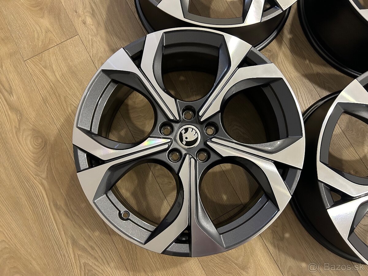 Originální alu kolesa R19 Škoda Octavia RS - 2