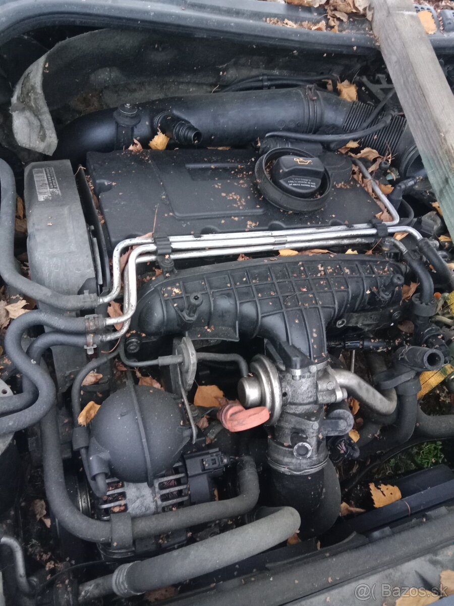 Rozpredám Škoda Octavia Combi 2.0 103kw DSG - 2