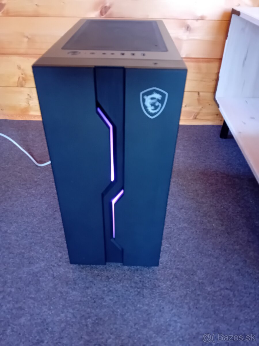 hráčske PC v cene 490e s ryzen 5 a Nvidia RTX2080 - 2