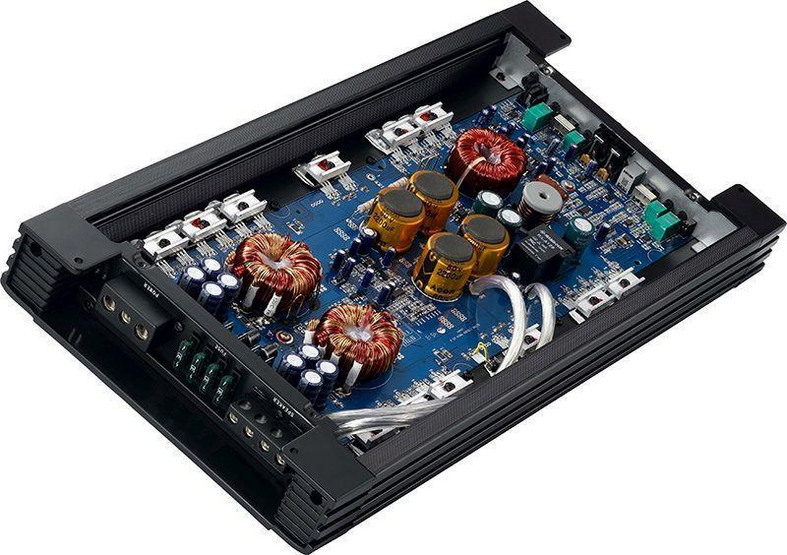 ZVUKOVO A VÝKONOVO BEZKONKURENČNÝ ZOSILŇOVAČ V DANEJ CENE - 2