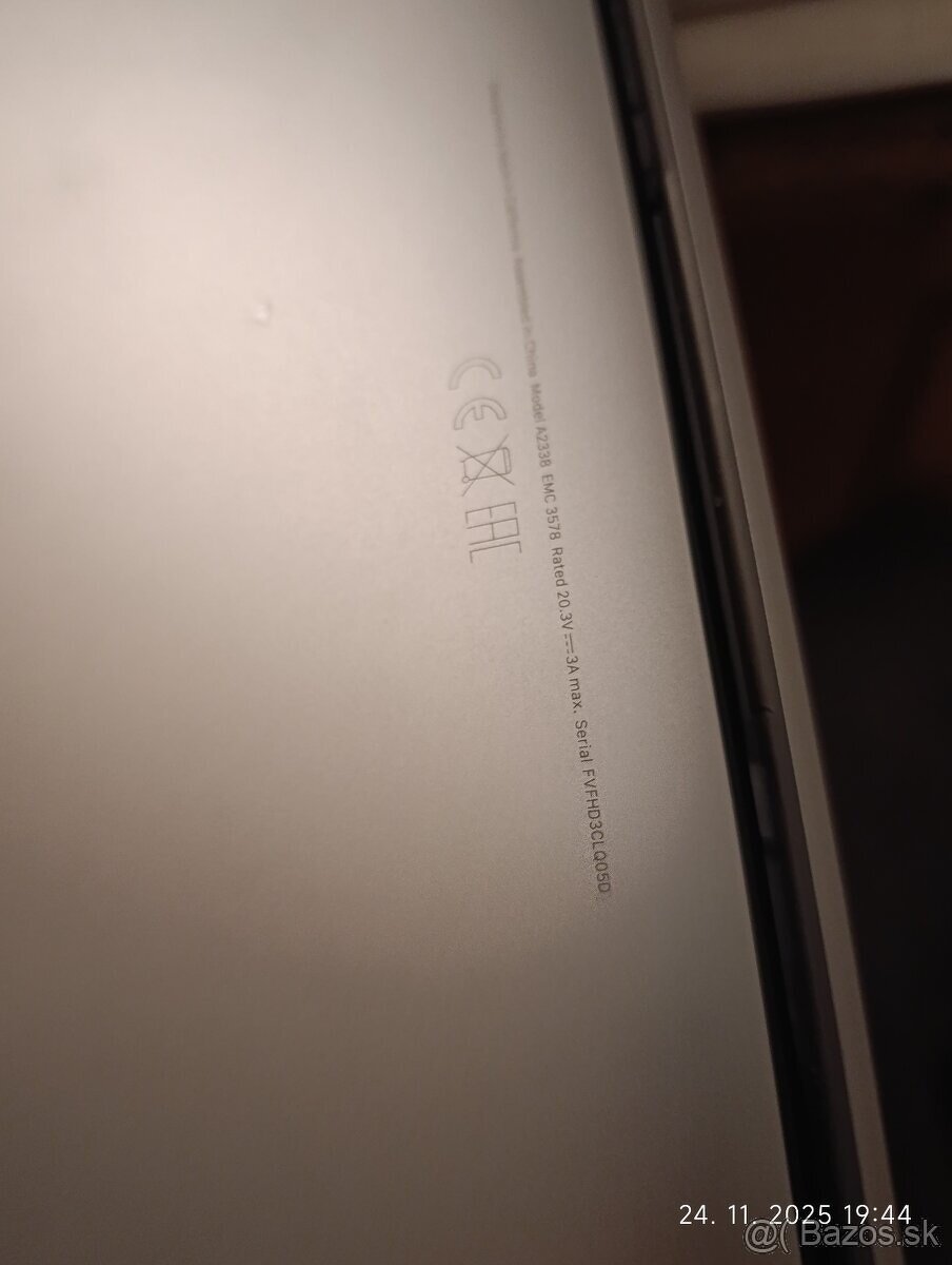 MacBook air 13 pro 8gb RAM, 8jadro 256disk - 2