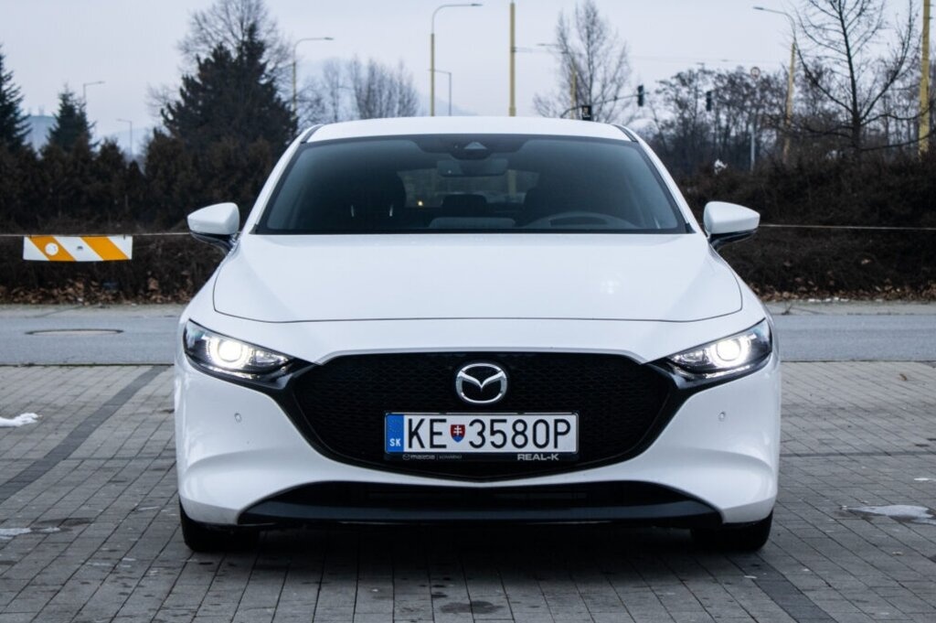 Mazda 3 90kW (2020). - 2