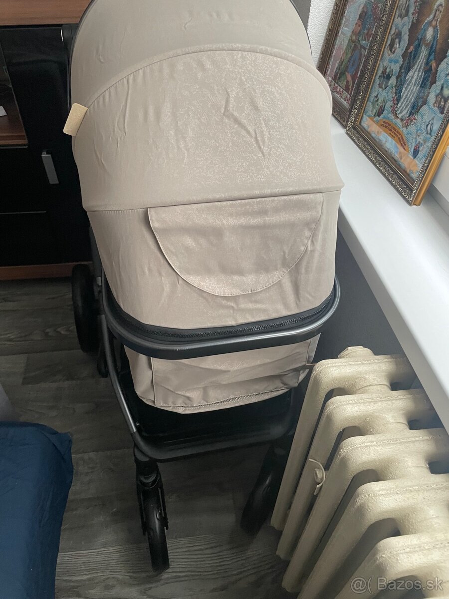 Predám nový kočík. - 2