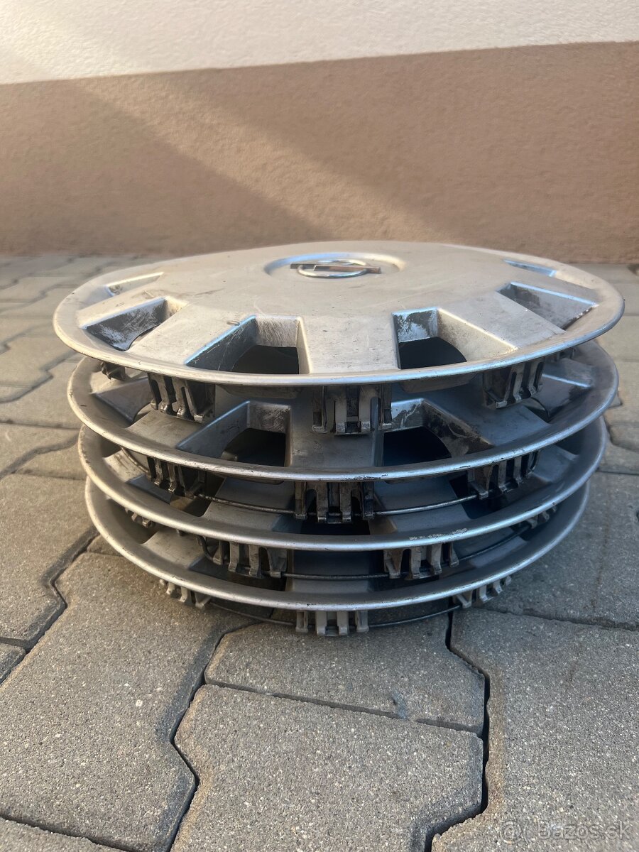 Puklice na Opel Astra 14’ - 2