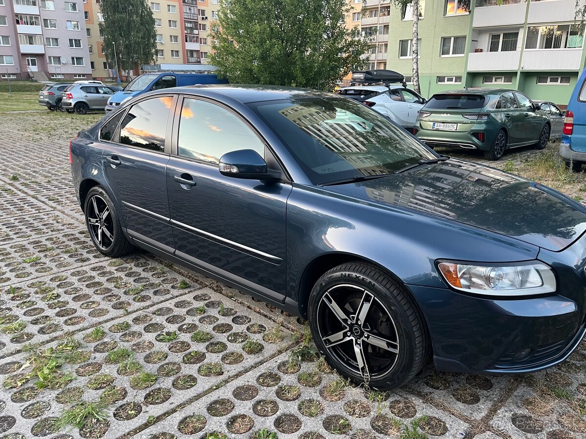 Volvo s40 1.6 benzin, 2009 - 2