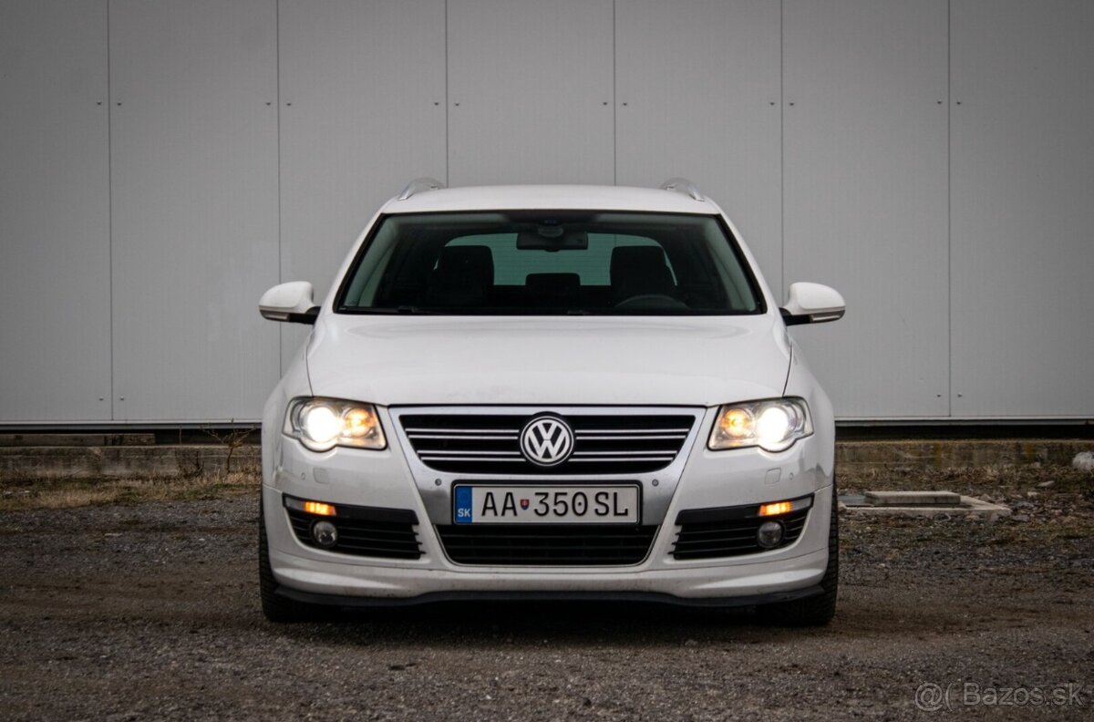 Volkswagen Passat Variant 3.2 V6 4Motion DSG - 2