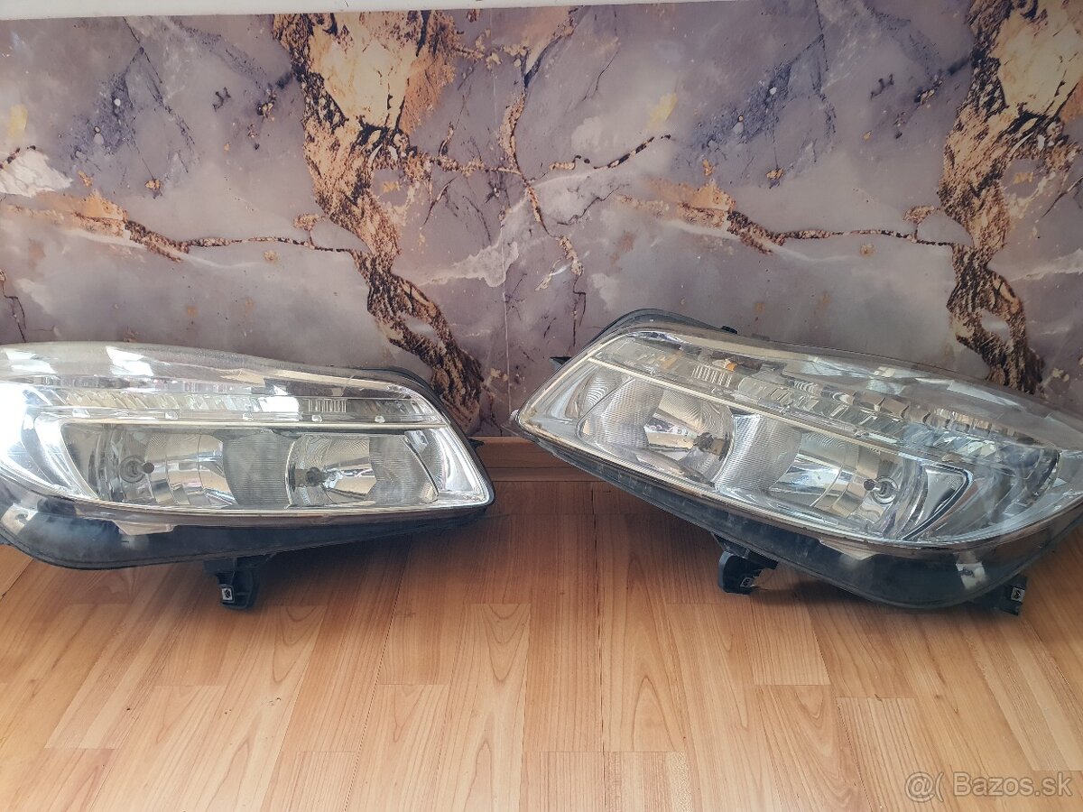 Predné svetlá Opel insignia - 2