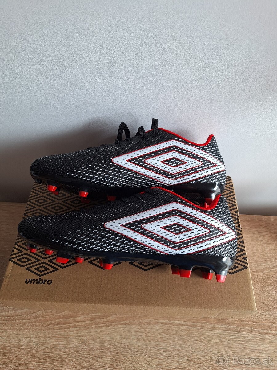 UMBRO AURORA II LO FG (41) - 2