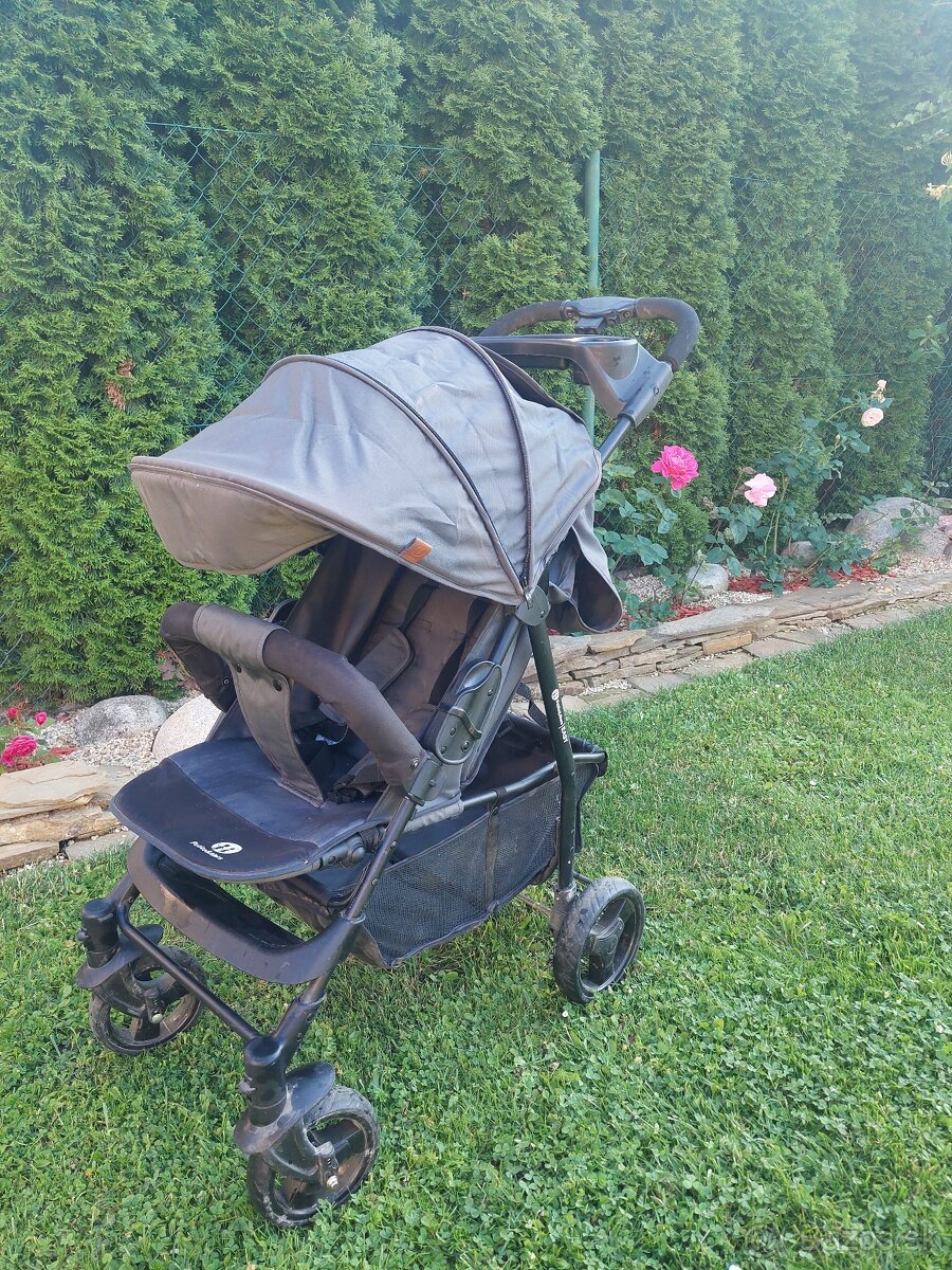 Prenosný kočík Petite&Mars Easy - 2
