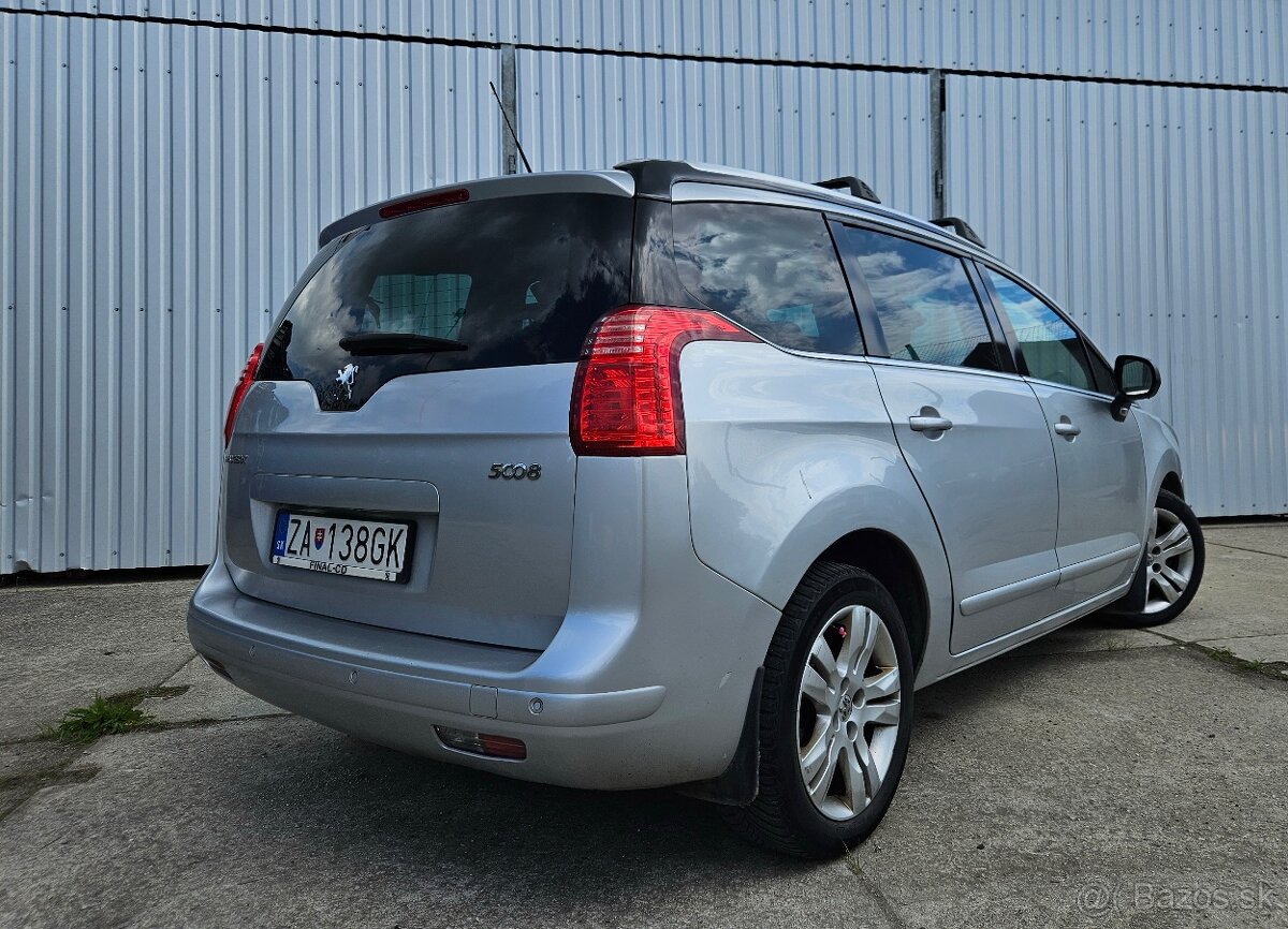 Peugeot 5008 - 2