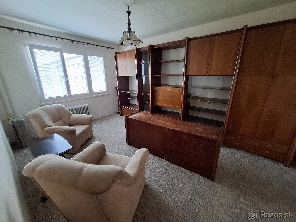 2 Izbový veľký byt - 2