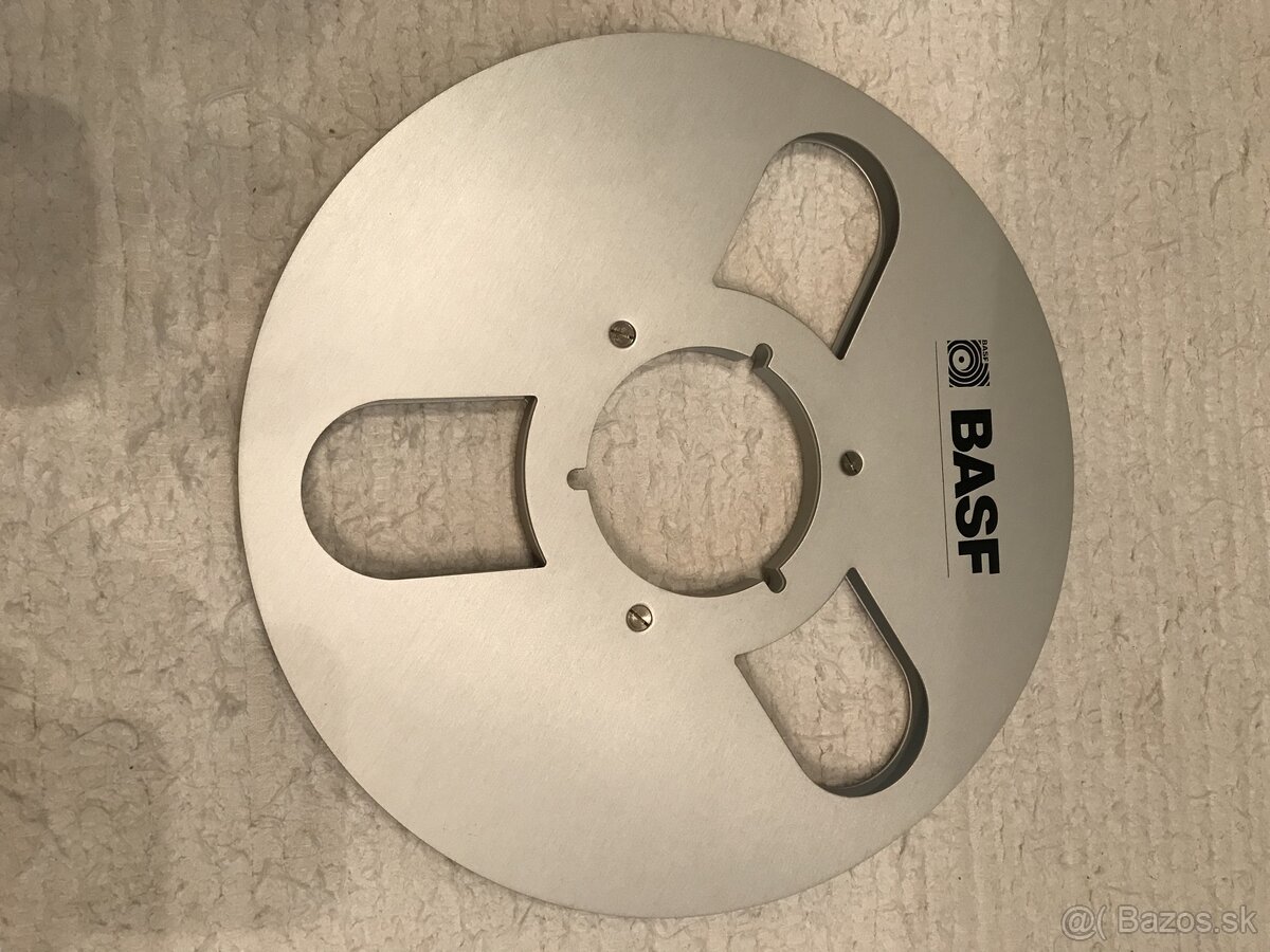 Prázdne hliníkové cievky BASF a Teac - 2