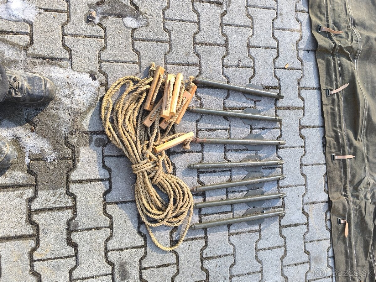 Vojenský stan podobne - 2