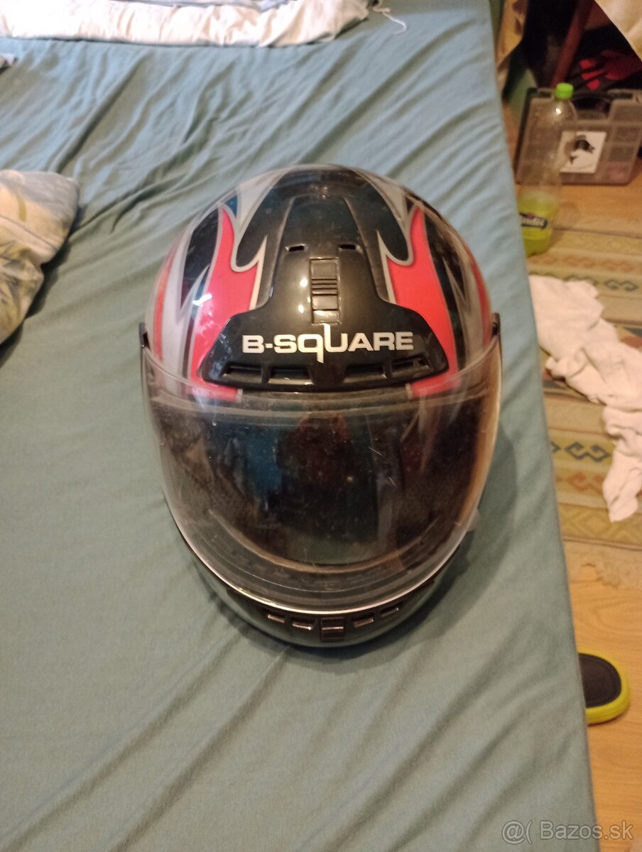 Predám prilbu na motorku - 2