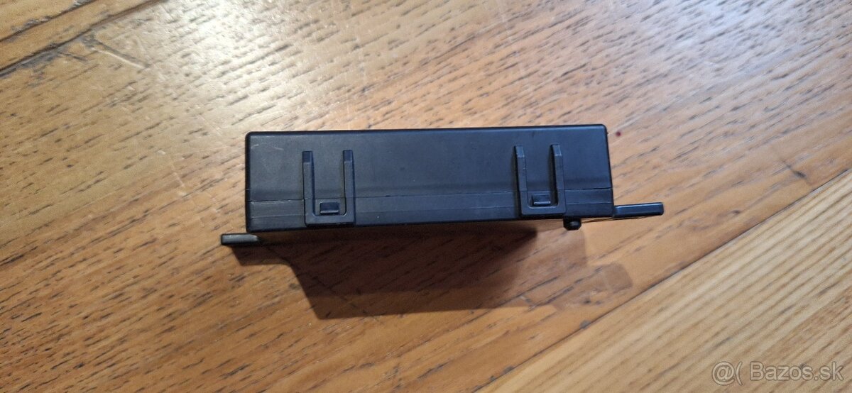 Riadiaca jednotka vyhrievania sedadla na hyundai 88196-S010 - 2