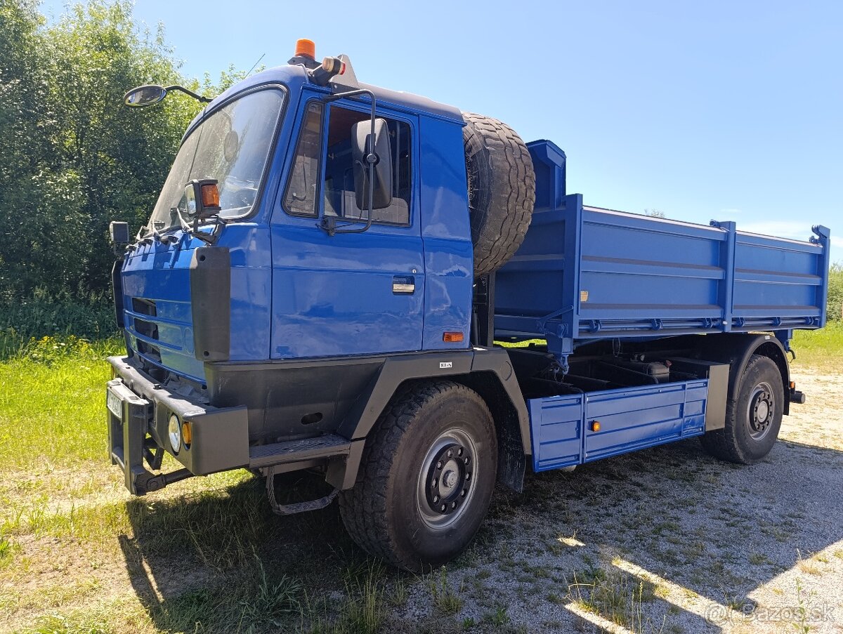 Tatra 815 4x4 S3-sklápač - 2