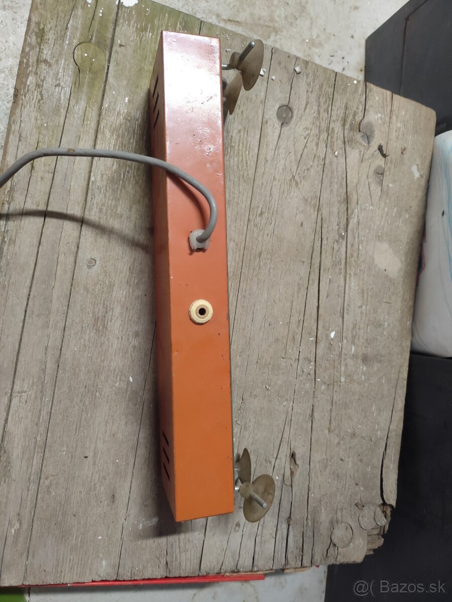 Svetlo na akvarium - 2