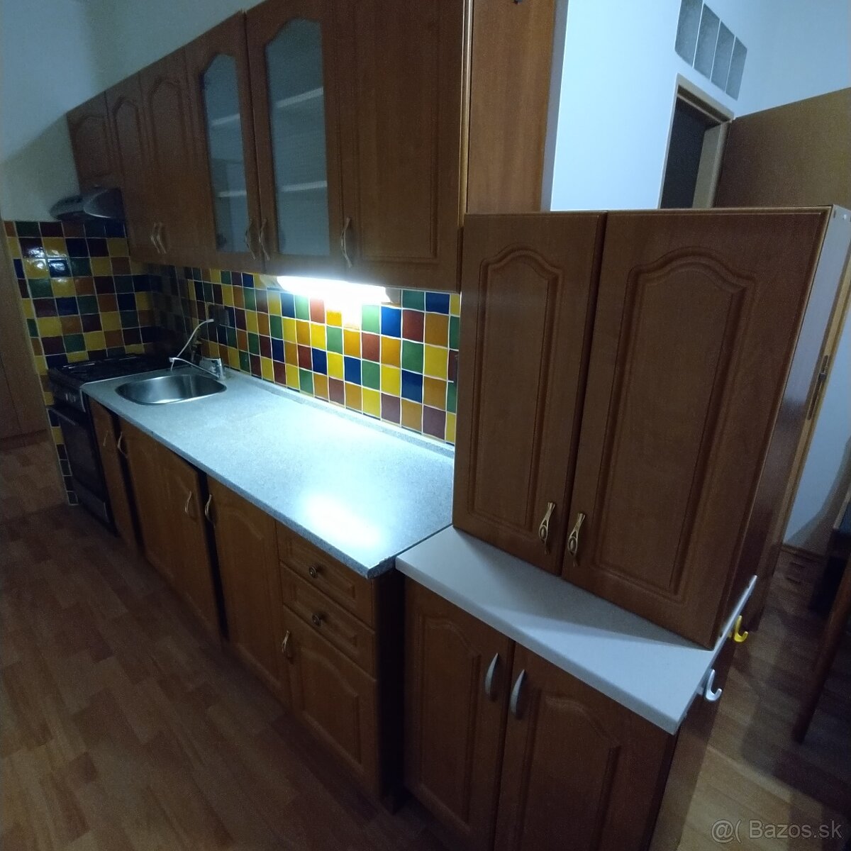 Kuchynská linka - 2