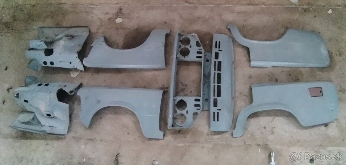 Sedačky fiat 125p + plecharina nová - 2