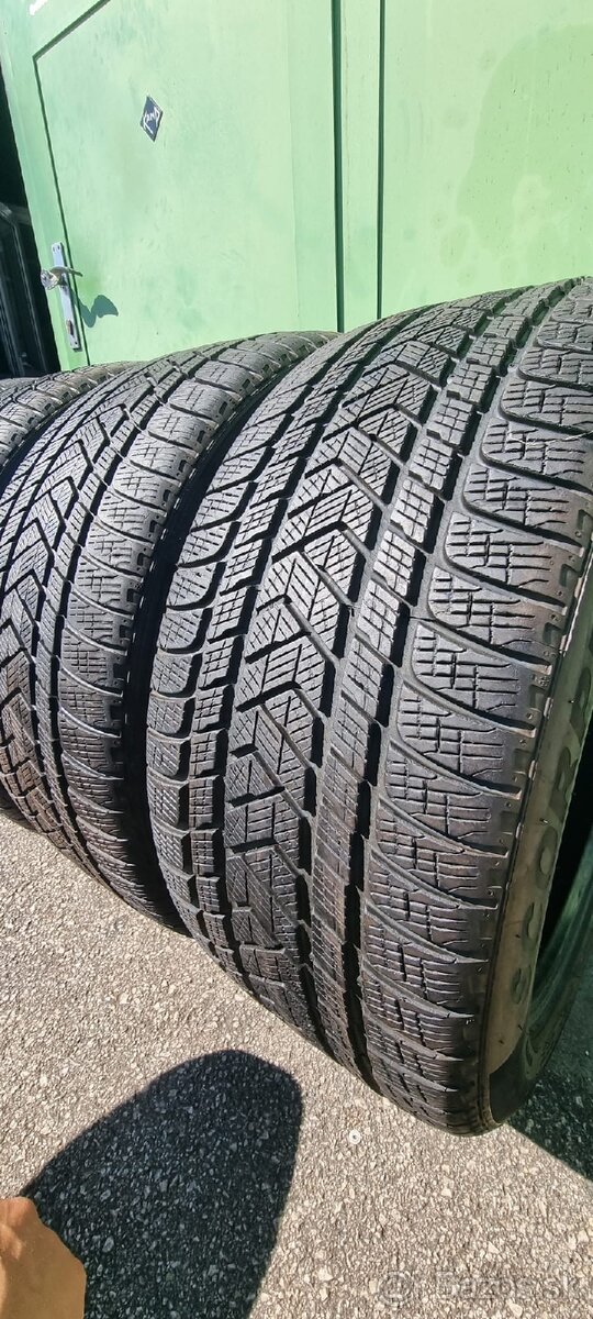 Zimné pneumatiky pirelli 285/40R21 - 2