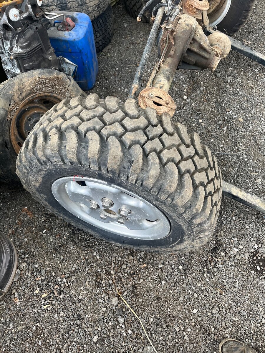 235/70r16 - 2
