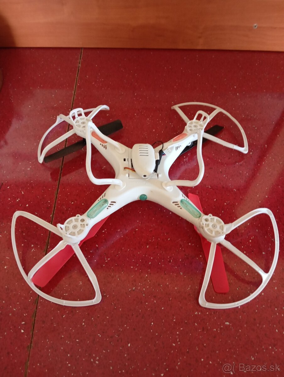 Dron - DF-Models - 2