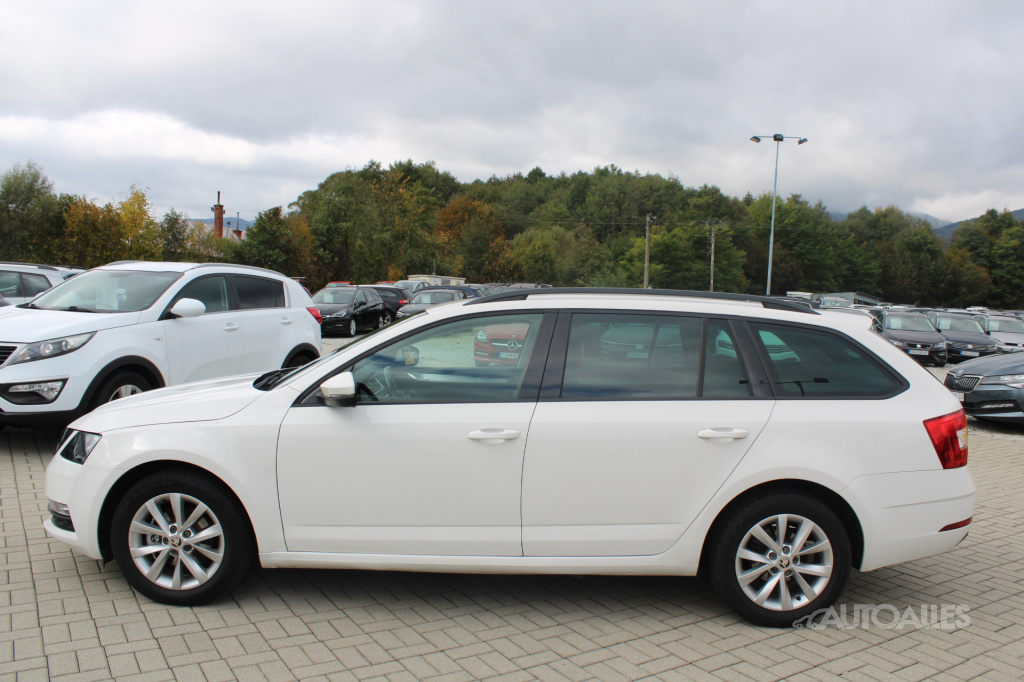 Škoda Octavia Combi 1,6 TDi 85 kW - 2