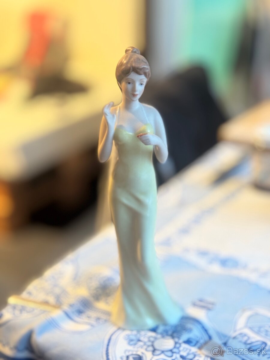 Porcelánova figúrka Royal Dux - 2