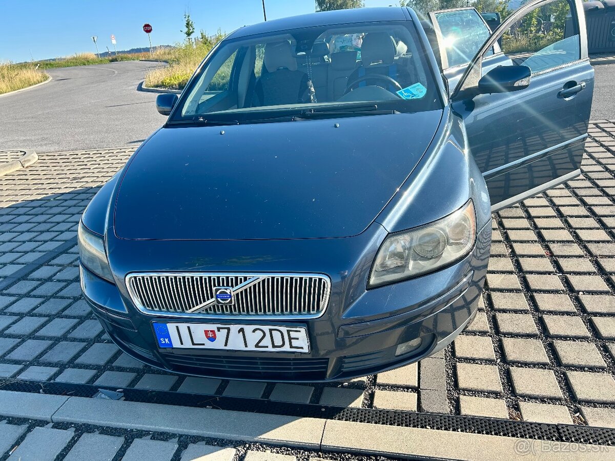 Volvo V50 - 2