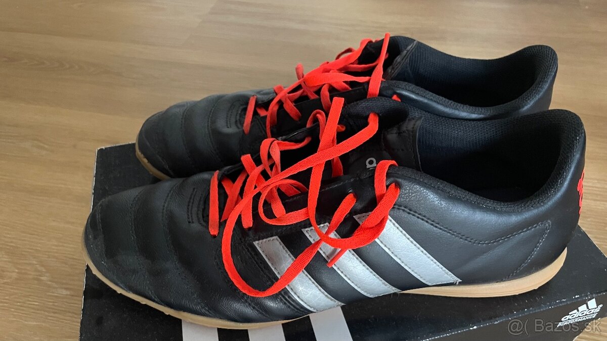 Halove topanky Adidas Gloro - 2