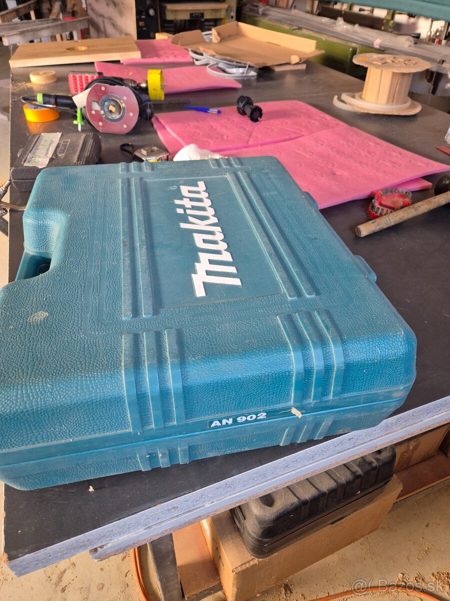 Klincovačka Makita AN902 - 2