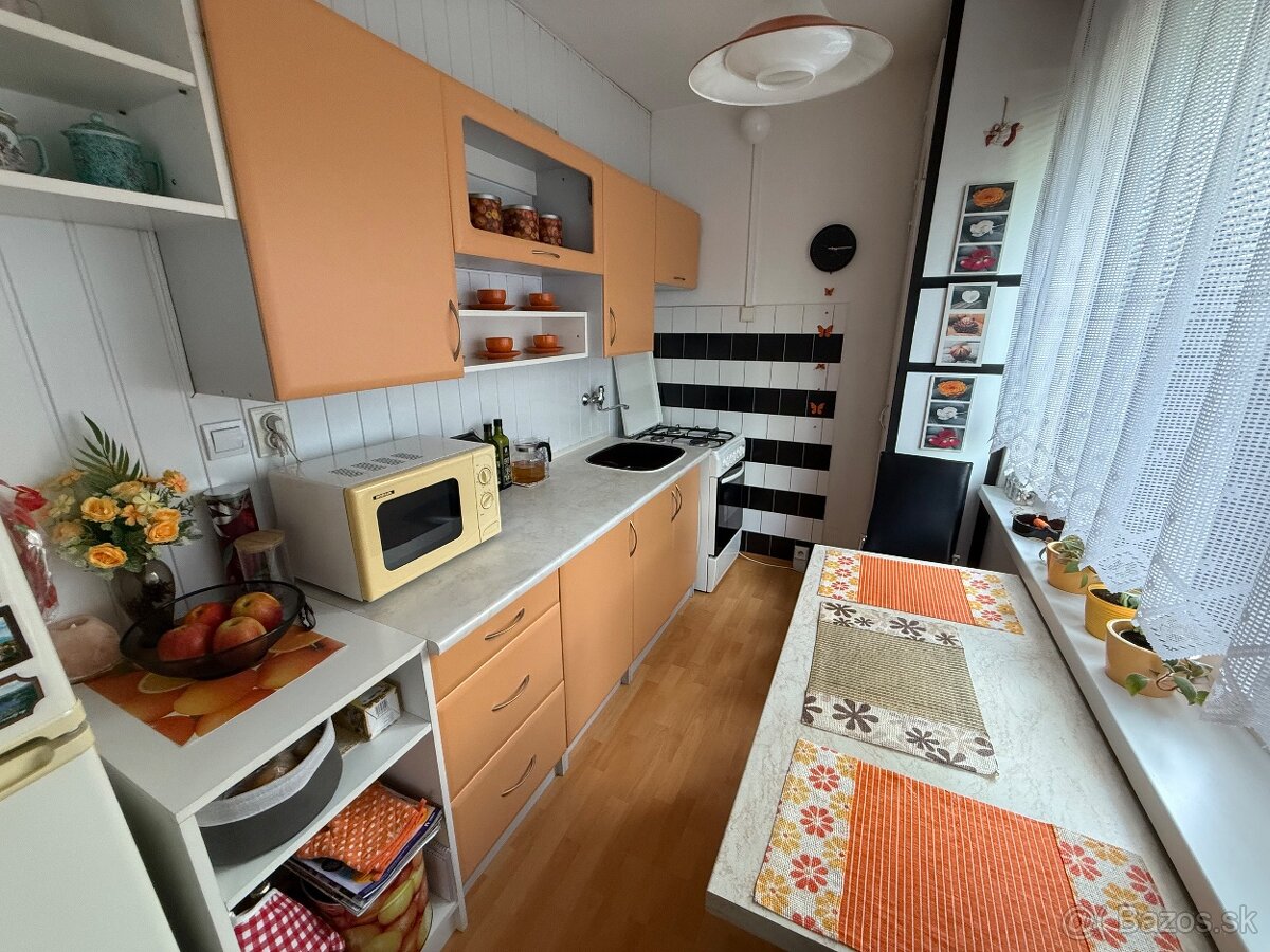 Prenájmem 1-izbový byť v Spišskej Novej Vsi - 2