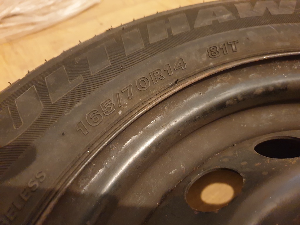 2x disky a letné pneu 165/70 R14 super stav - 2