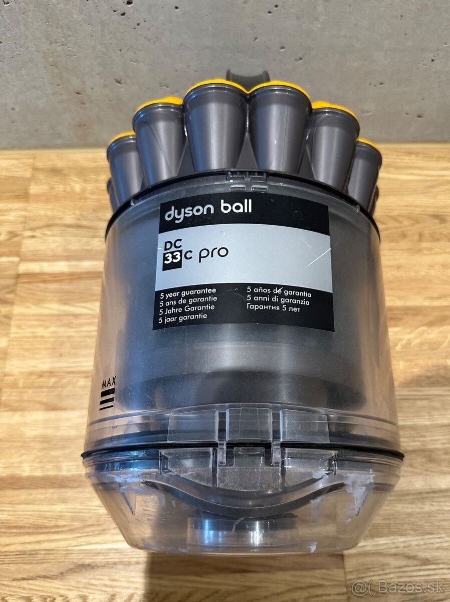 Vysavac Dyson Ball DC33c Pro - 2
