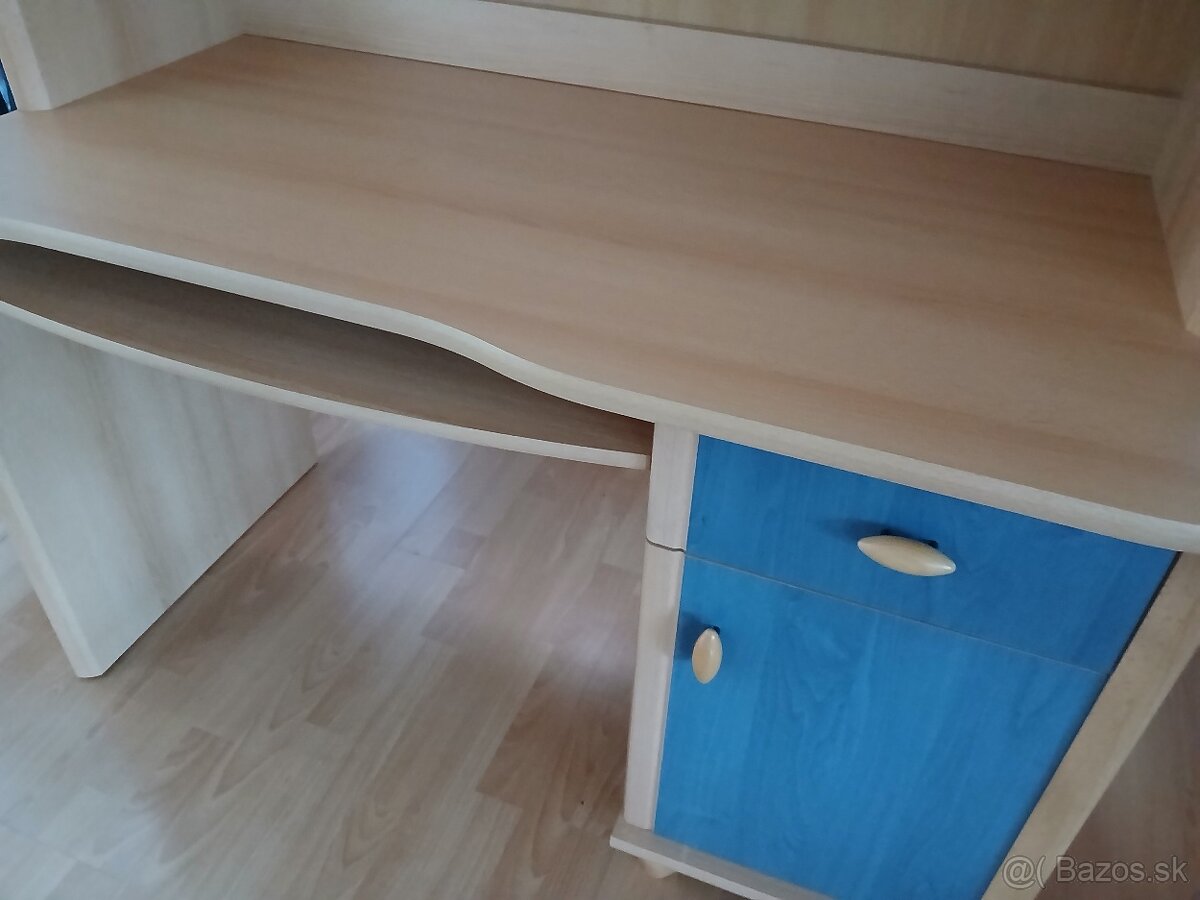 Písací stôl - 2