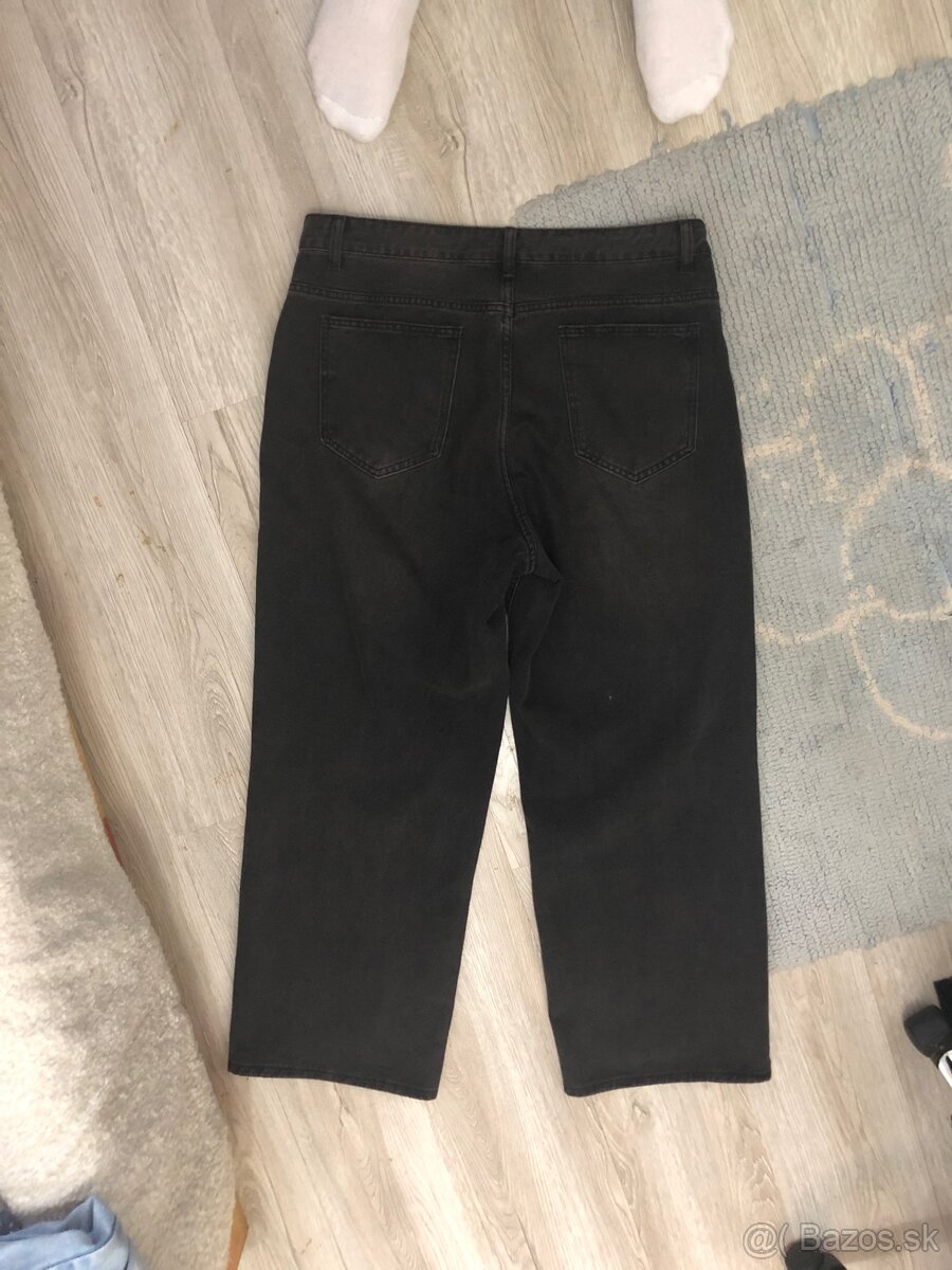 Rifle a Vetrovka. - 2