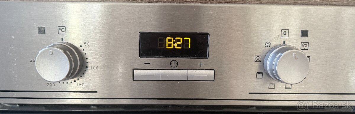 Elektrická rúra Electrolux EZB3400AOX – cena 100 € - 2