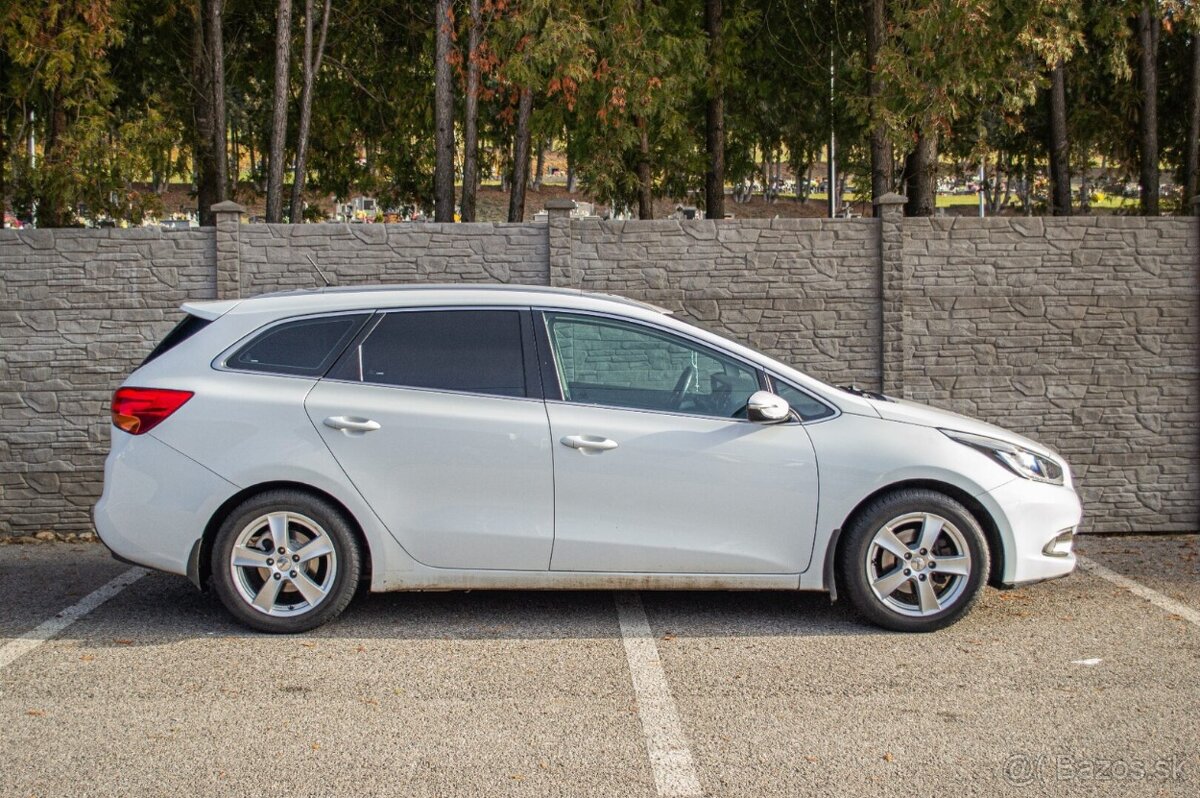 Kia Ceed SW 1.6 GDI - 2