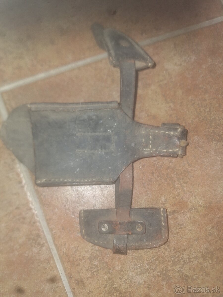 Predám obal na starú hasicsku sekeru - 2