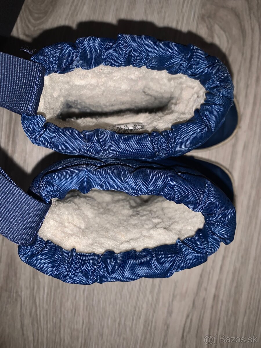 Detské snehule zn. Adidas veľkosť 23 - 2