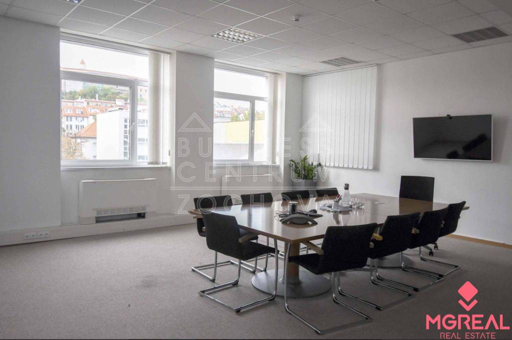 Reprezentatívne kancelárske priestory 122m2, Zochova ul., St - 2