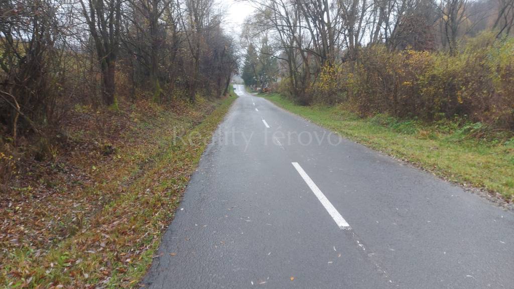 Podhradie - Konské - pozemok na predaj - 2