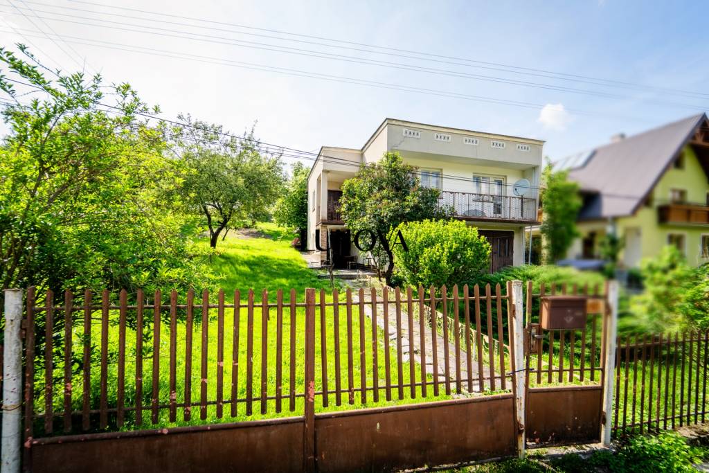 DOM v Zubáku s krásnym pozemkom - 2