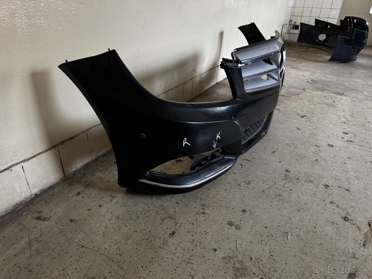 Mercedes c klassa w204 lift 2010-14 predný nárazník - 2