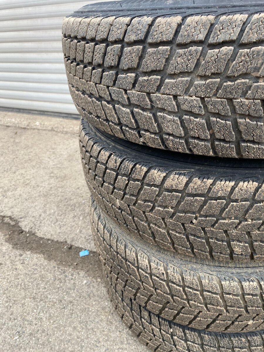 NEXEN zimné +disky 205/70 r15 Jimny ,Samurai zimna sada - 2